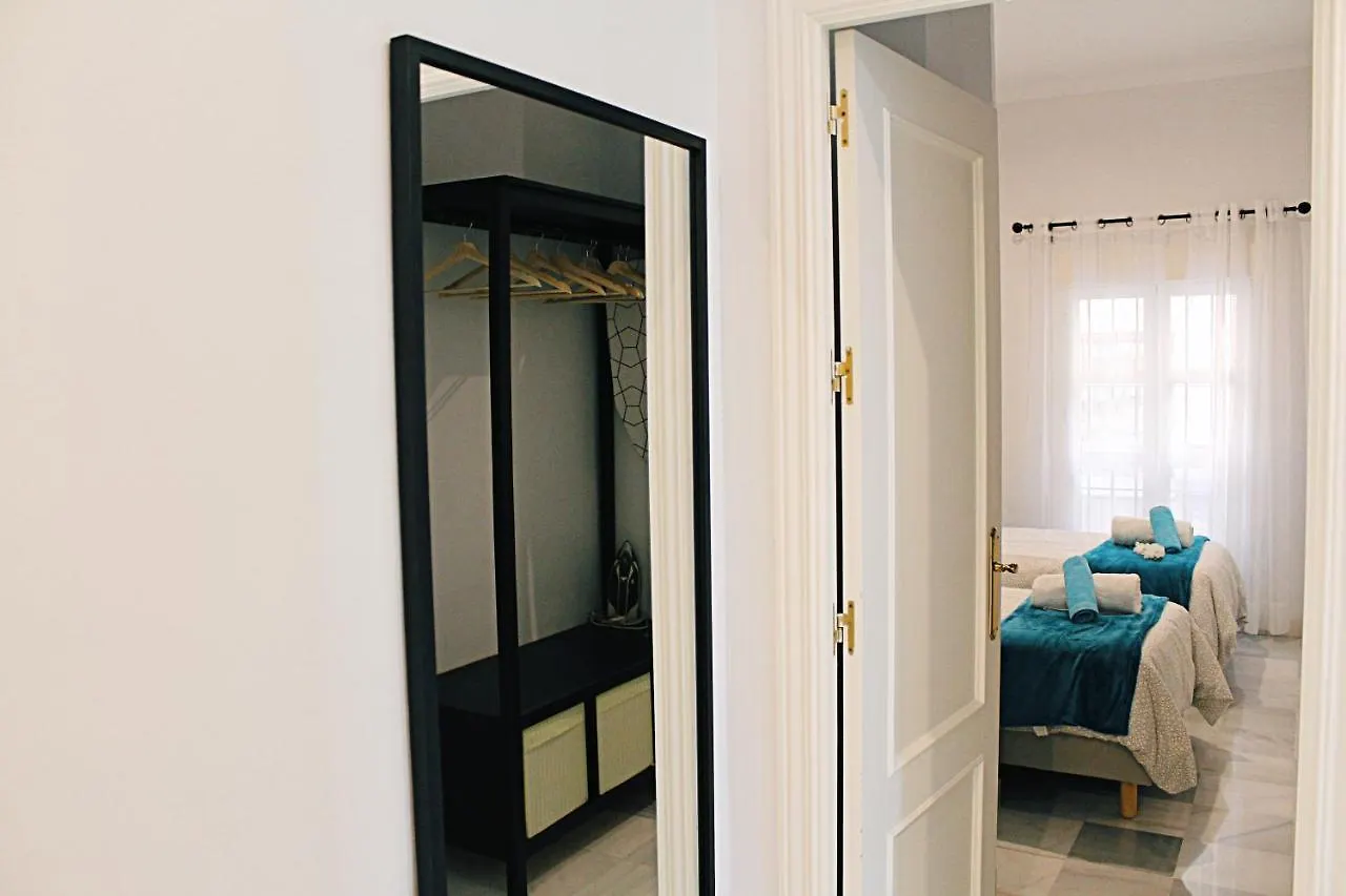 Wish Suite San Luis De Sevilla 0*, Seville