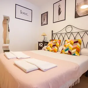  Apartamento Rentalsevilla Paseando Por El Salvador